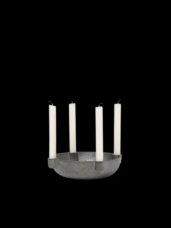 Candleholders<ferm LIVING Bowl Candle Holder - Small - Black Brass