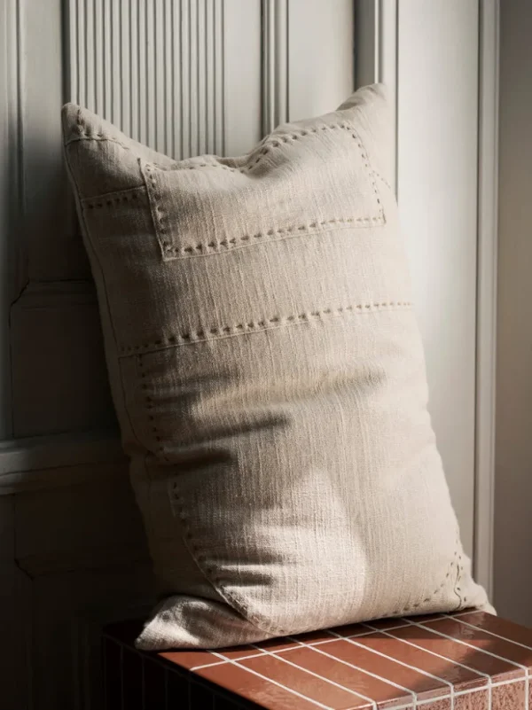 Cushions<ferm LIVING Darn Cushion - Rectangular - Natural