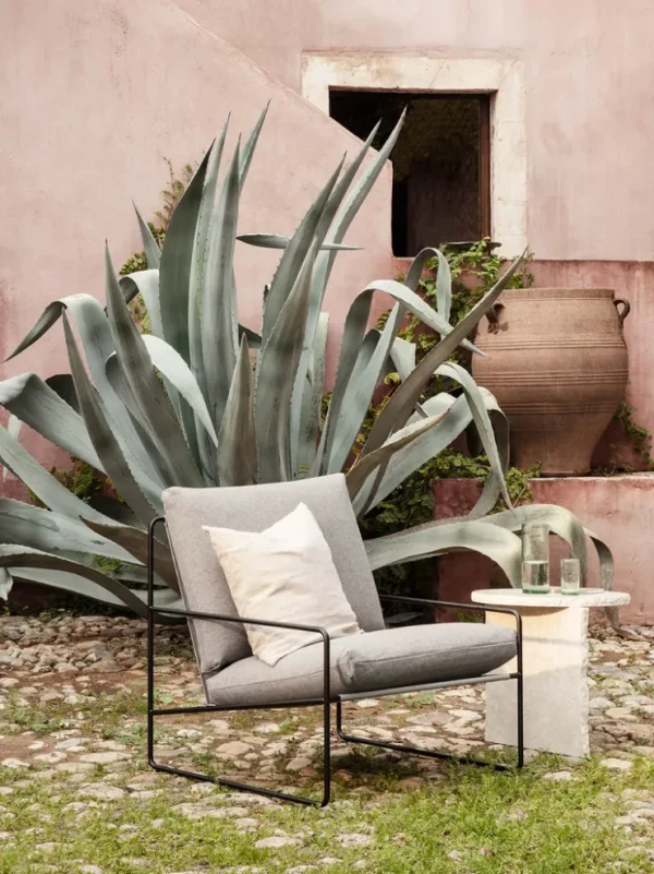 Outdoor Seating | Outdoor Furniture<ferm LIVING Desert 1-seater - Dolce - Black/ Dark Sand