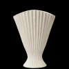 Vases<ferm LIVING Fountain Vase - Large - Off-White