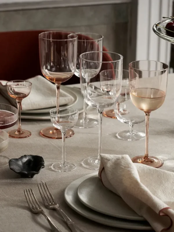 Glasses<ferm LIVING Host White Wine Glasses - Set of 2 - Blush