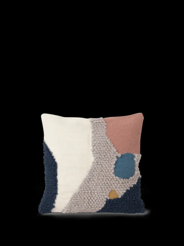 Cushions<ferm LIVING Loop Cushion - Landscape Off-White