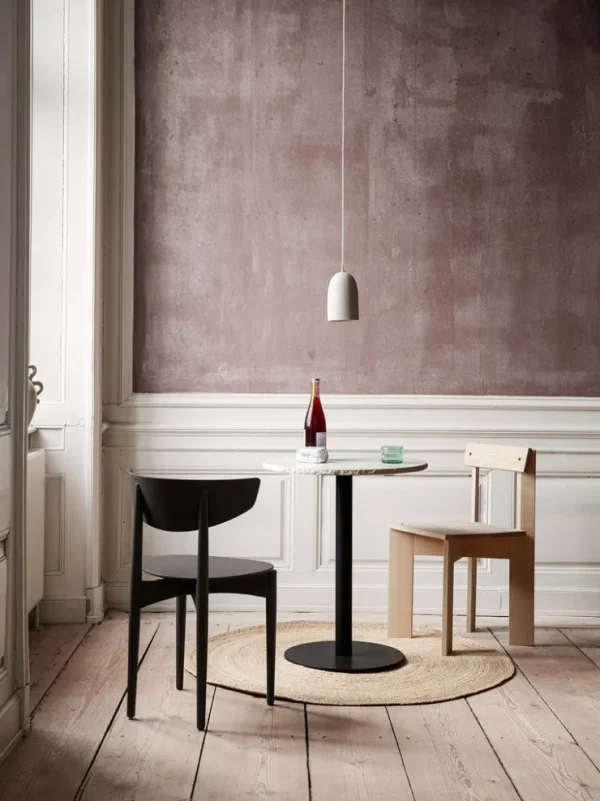 Tables<ferm LIVING Mineral Café Table - Bianco Curia - Black