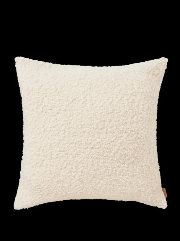 Cushions<ferm LIVING Moor Cushion - Off-White