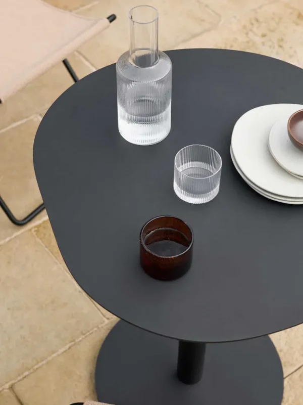 Outdoor Tables | Tables<ferm LIVING Pond Café Table - Black