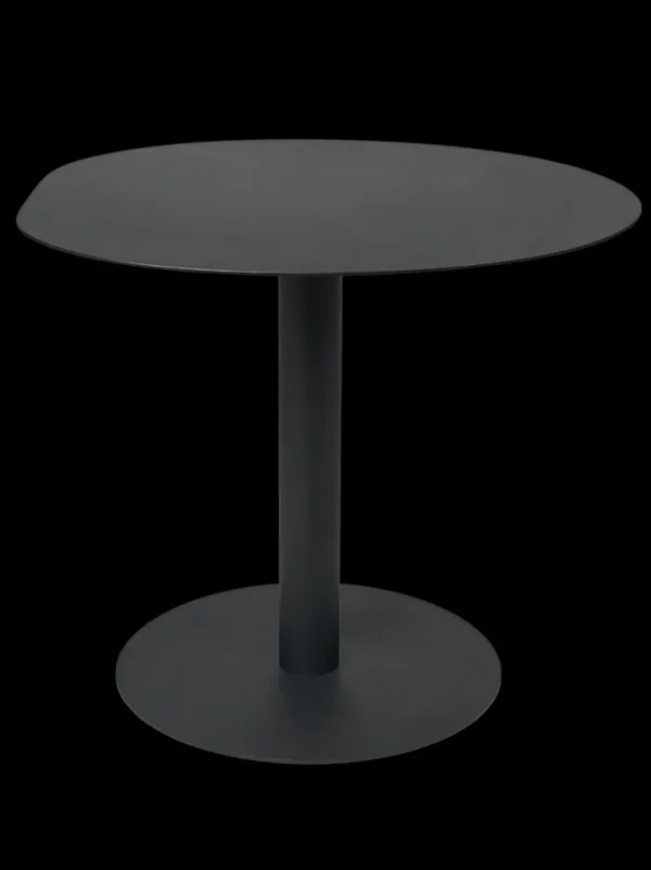 Outdoor Tables | Tables<ferm LIVING Pond Dining Table - Black