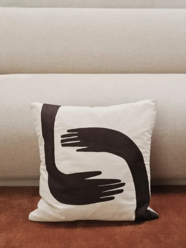 Cushions<ferm LIVING Pose Cushion - /Undyed Coffee