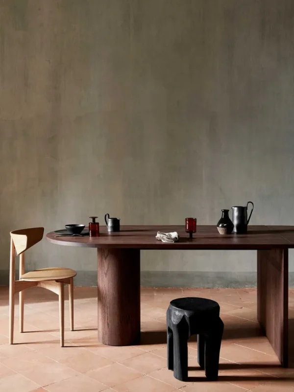 Tables<ferm LIVING Pylo Dining Table - Dark Stained Oak