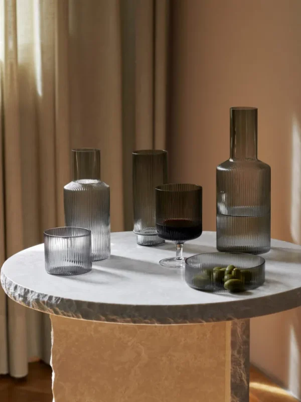 Carafes<ferm LIVING Ripple Carafe - Smoked Grey